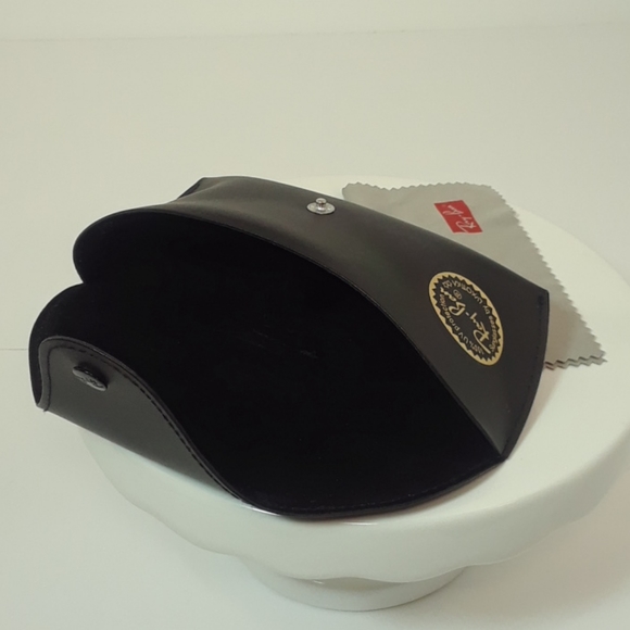 🖤RAY-BAN🖤SUNGLASSES CASE WITH DUST CLOTH - Picture 3 of 10